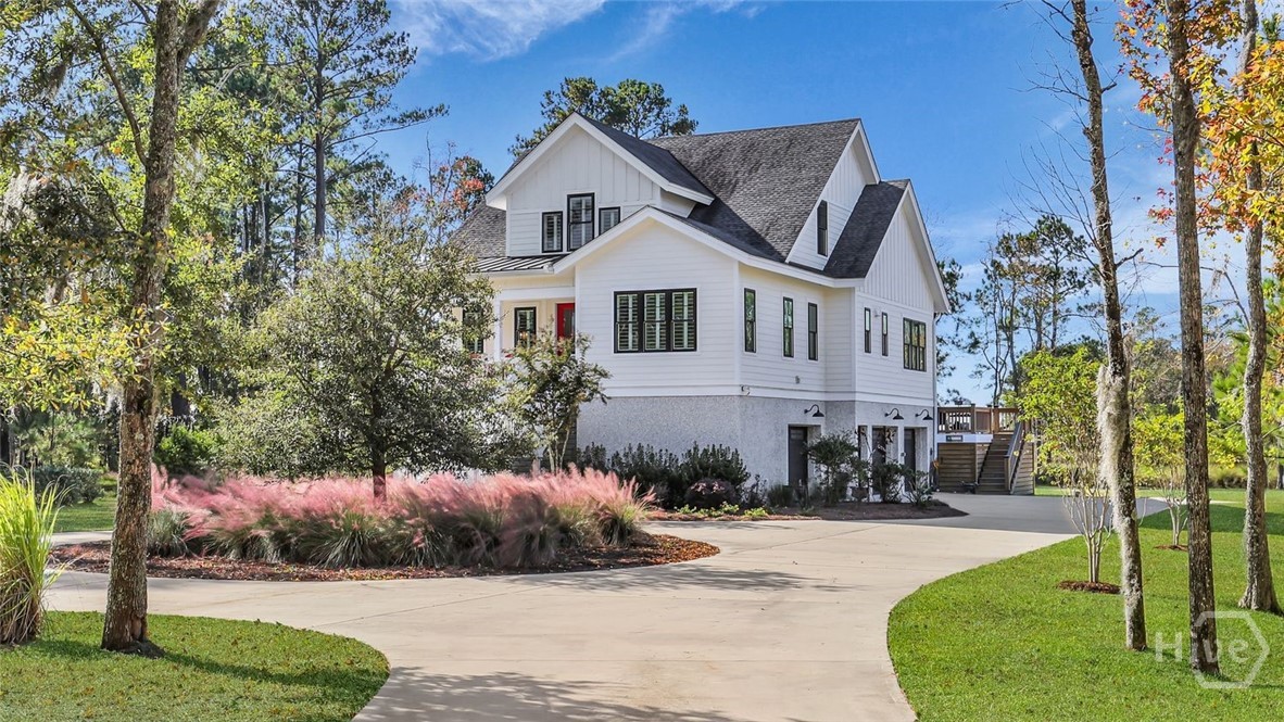 492 Hunter's Loop Drive