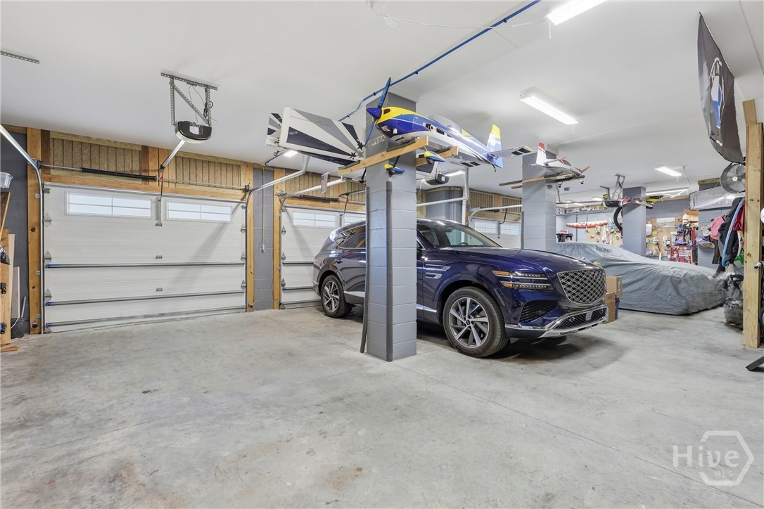 492 Hunter's Loop Drive