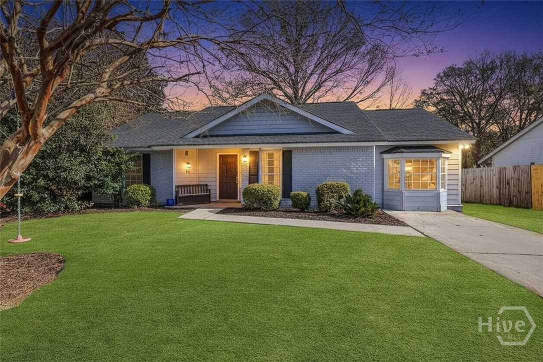 12 English Saddle Court