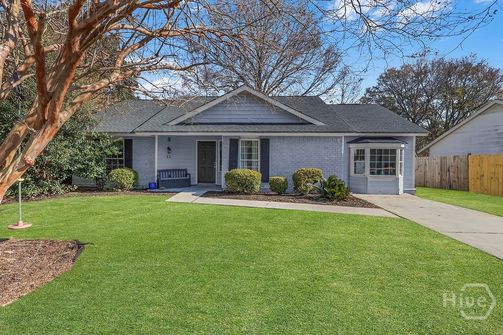 12 English Saddle Court