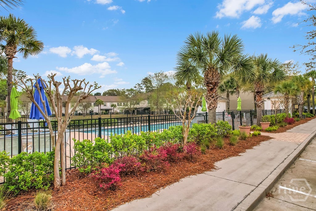 304 Reserve Lane