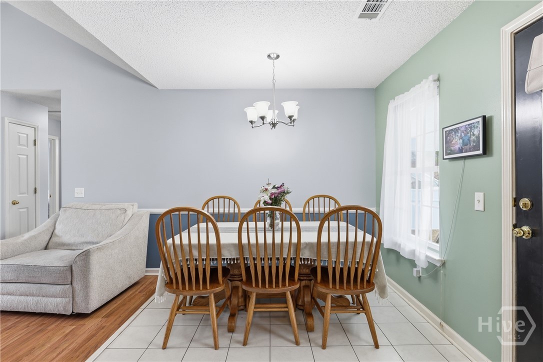 10 Michelle Court
