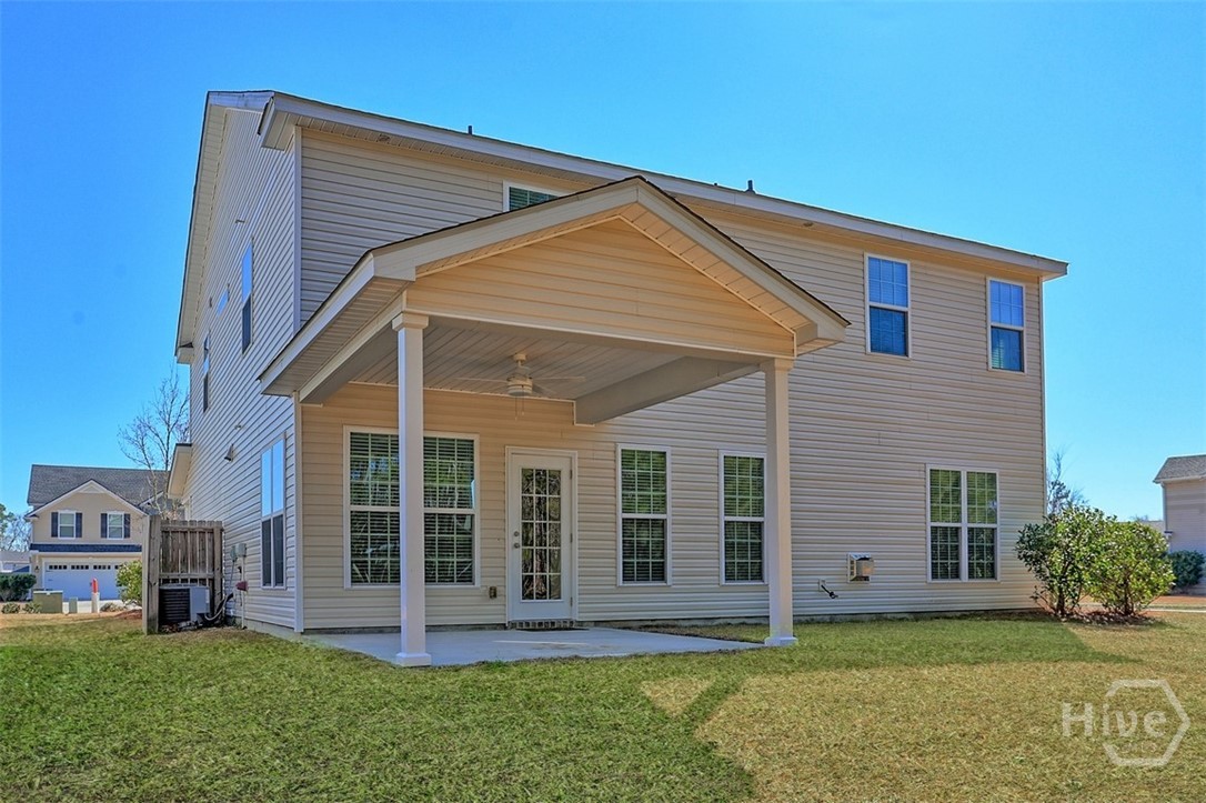 5 Whitaker Way N