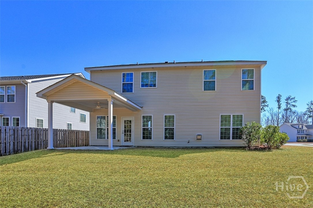 5 Whitaker Way N