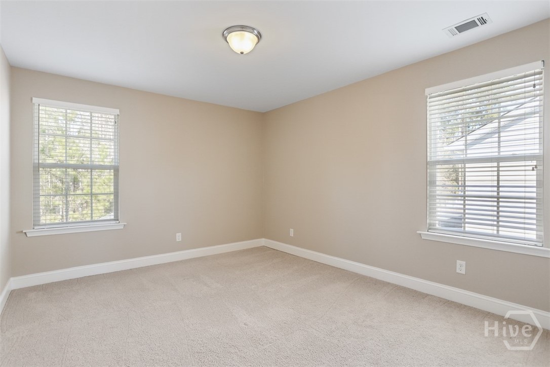 5 Whitaker Way N