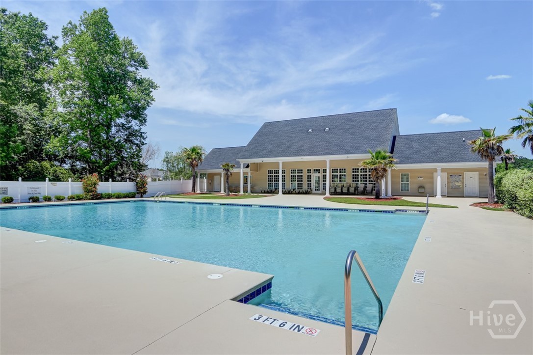 1 Raintree Way