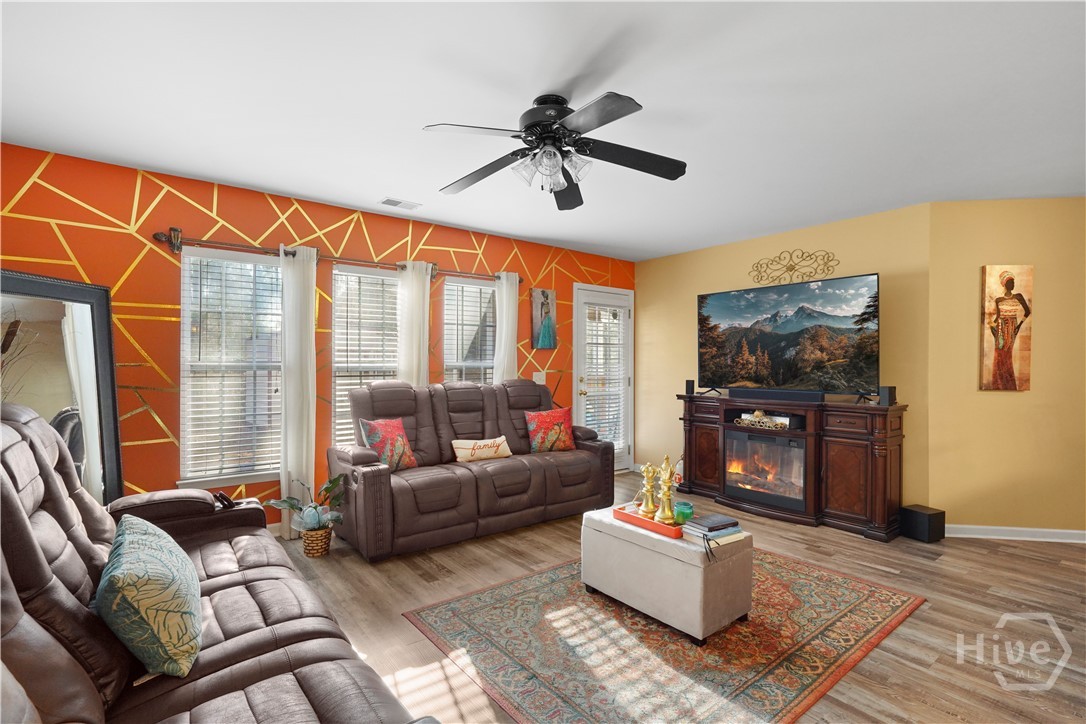 193 Hamilton Grove Drive