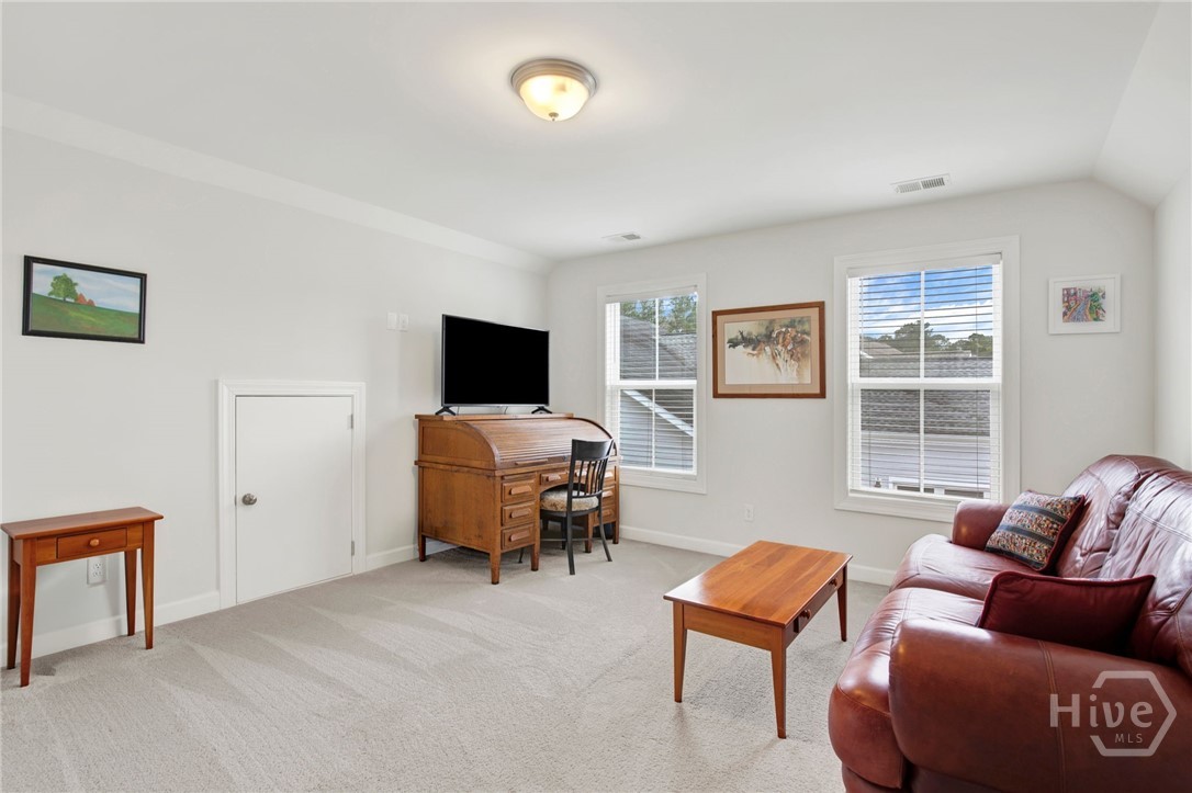 105 Oakdene Road
