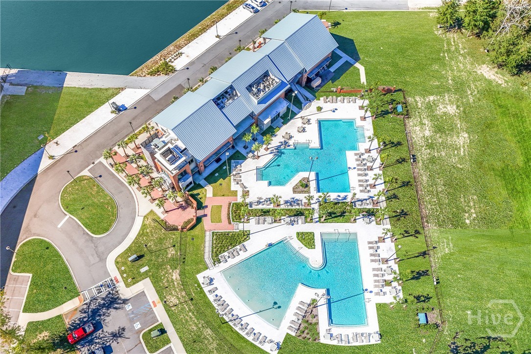 205 Ridgewood Park Drive N