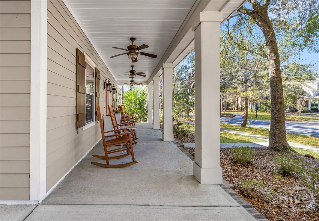 205 Ridgewood Park Drive N