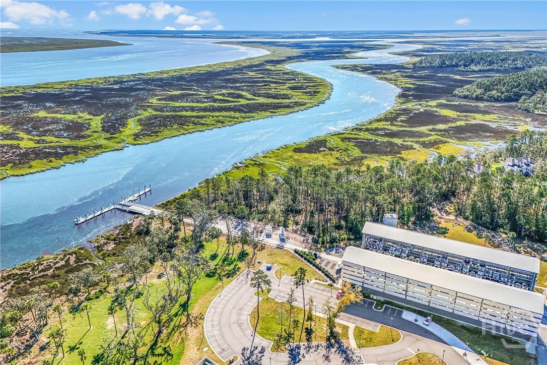 205 Ridgewood Park Drive N