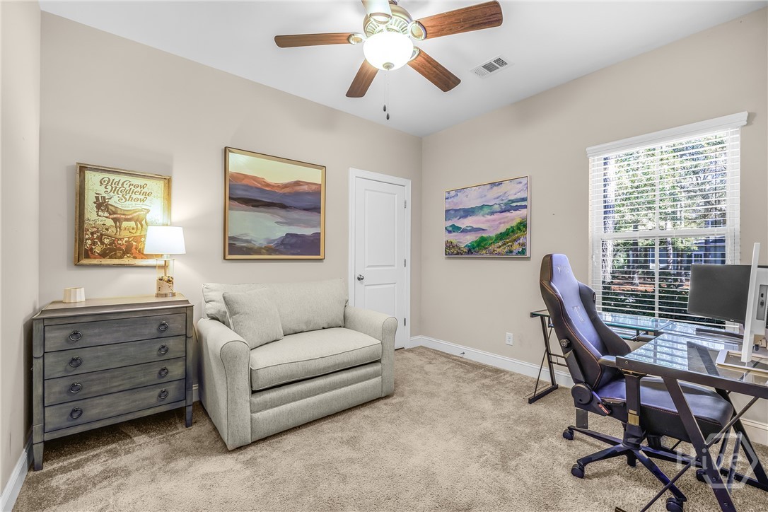 205 Ridgewood Park Drive N