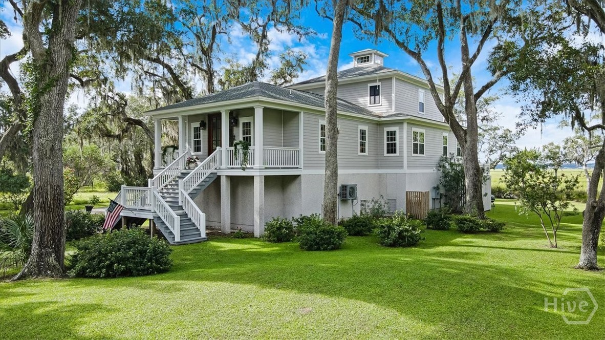 3217 Coopers Point Drive