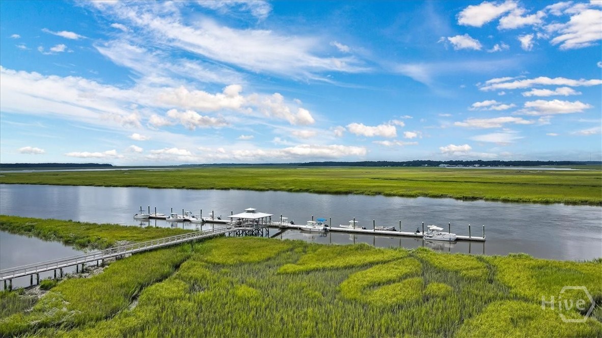 3217 Coopers Point Drive