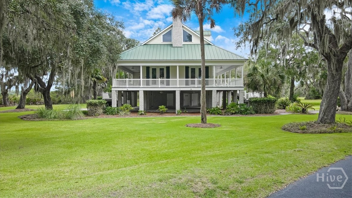 3217 Coopers Point Drive