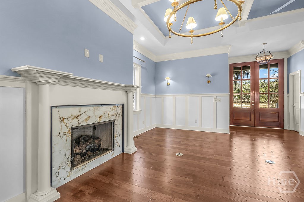 3217 Coopers Point Drive