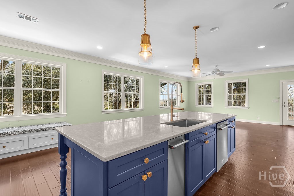 3217 Coopers Point Drive