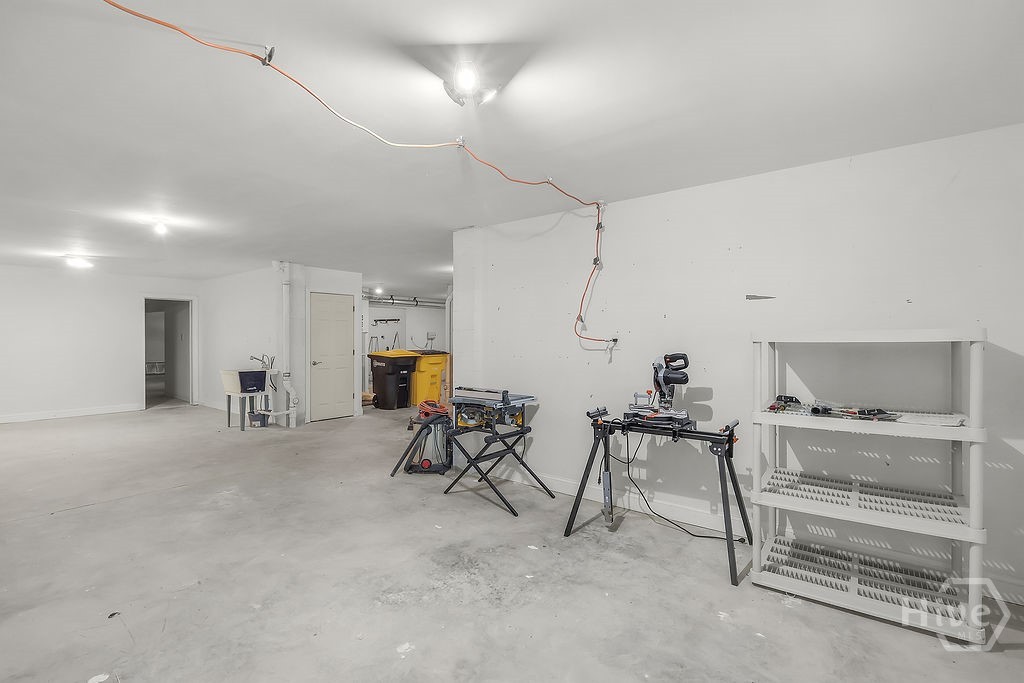 3217 Coopers Point Drive