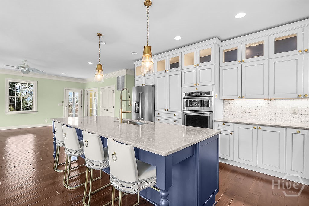 3217 Coopers Point Drive