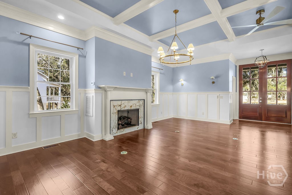 3217 Coopers Point Drive