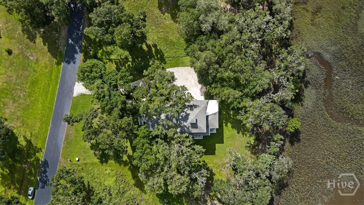 3217 Coopers Point Drive