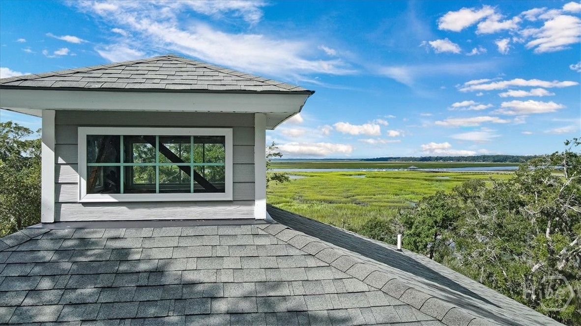 3217 Coopers Point Drive