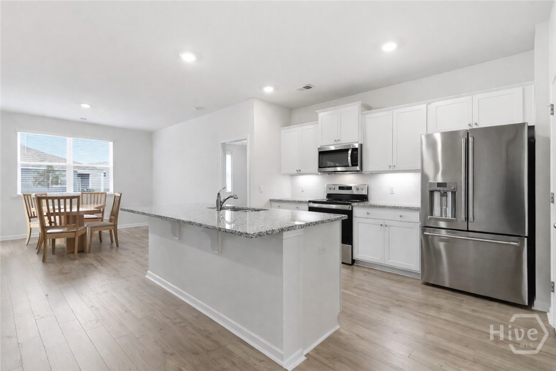 105 Coopers Rise