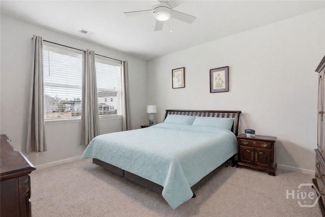 105 Coopers Rise