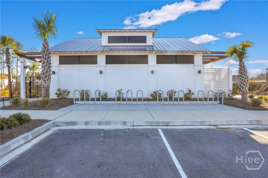 105 Coopers Rise