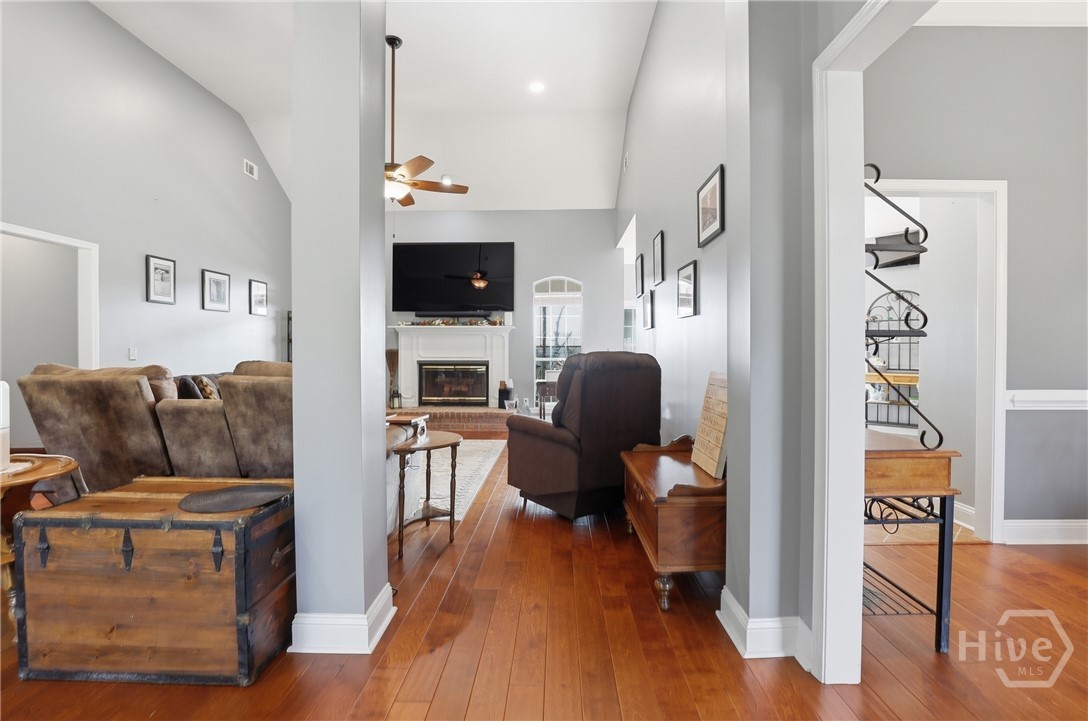 115 Pinetree Road