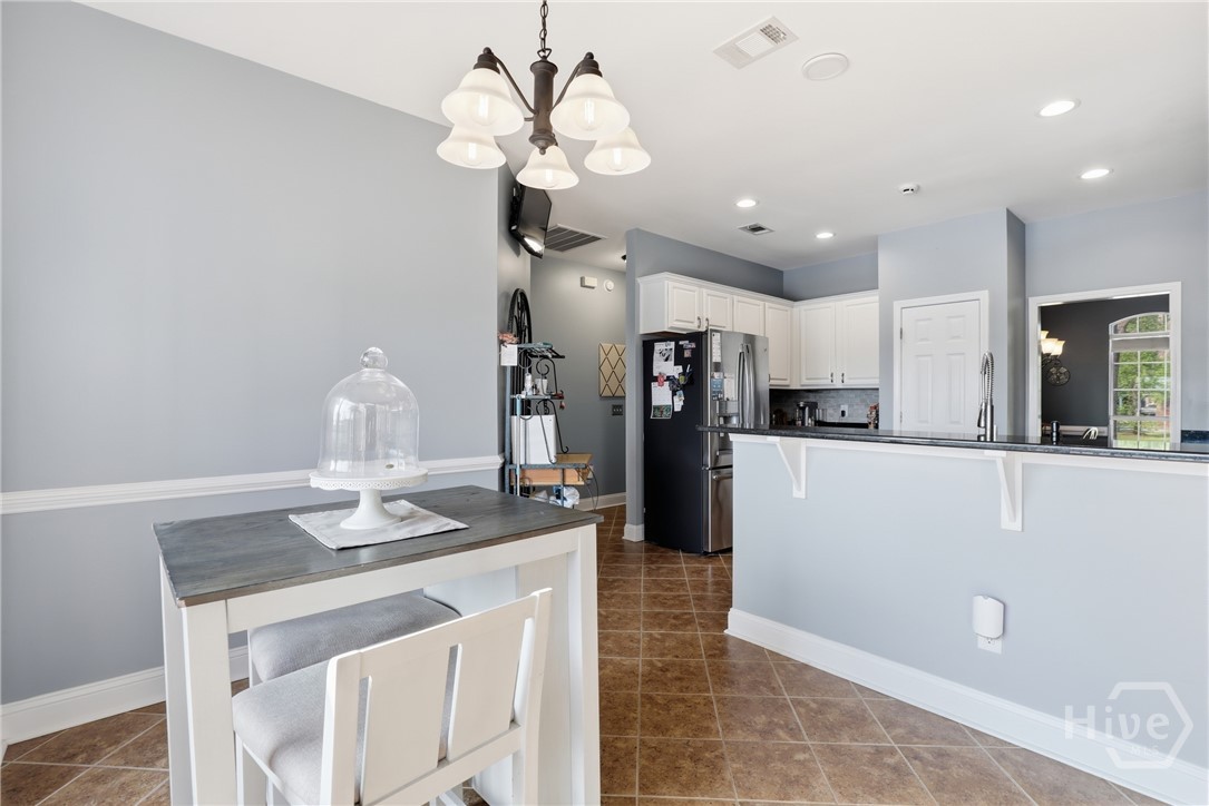 115 Pinetree Road