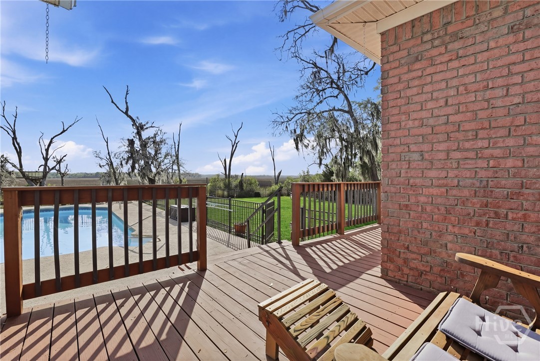 115 Pinetree Road