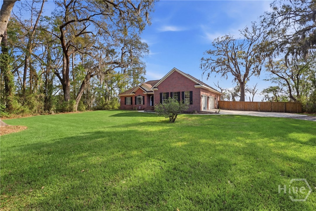 115 Pinetree Road