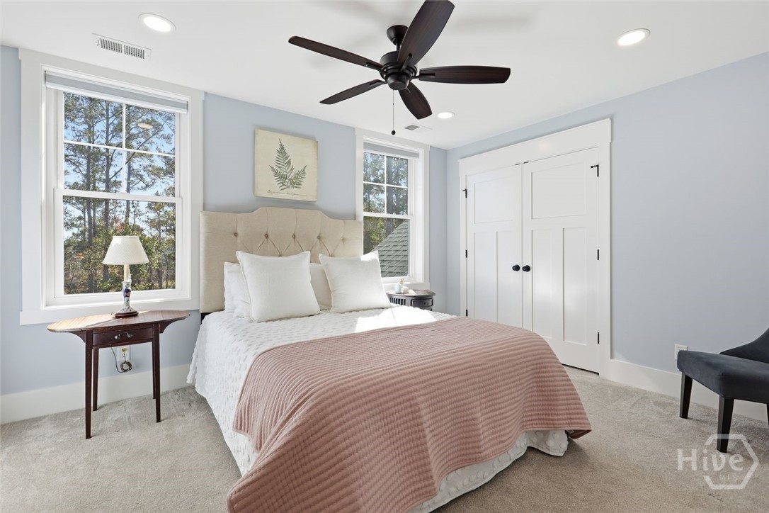 492 Hunter's Loop Drive