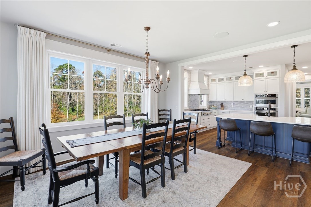 492 Hunter's Loop Drive