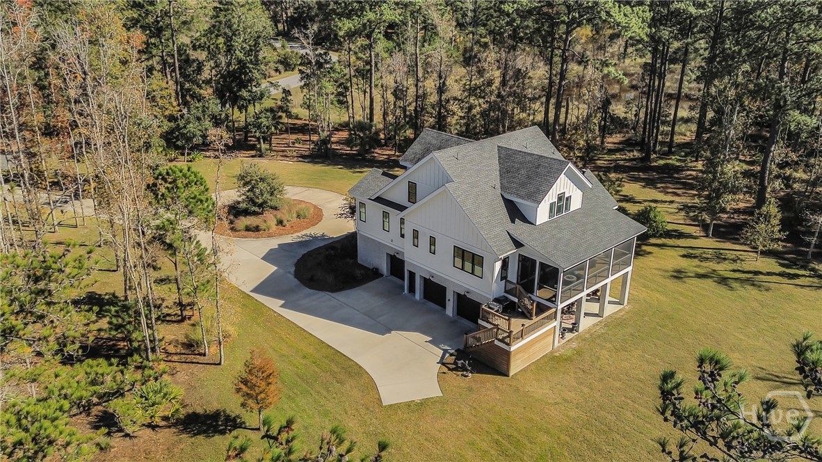492 Hunter's Loop Drive