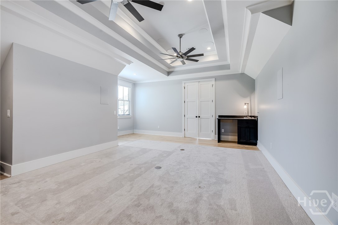 106 Greenhill Close