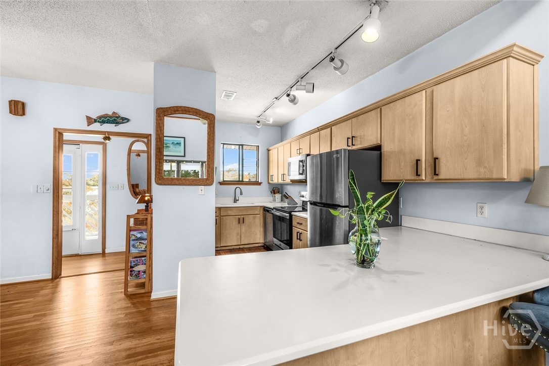 601 6th Street B