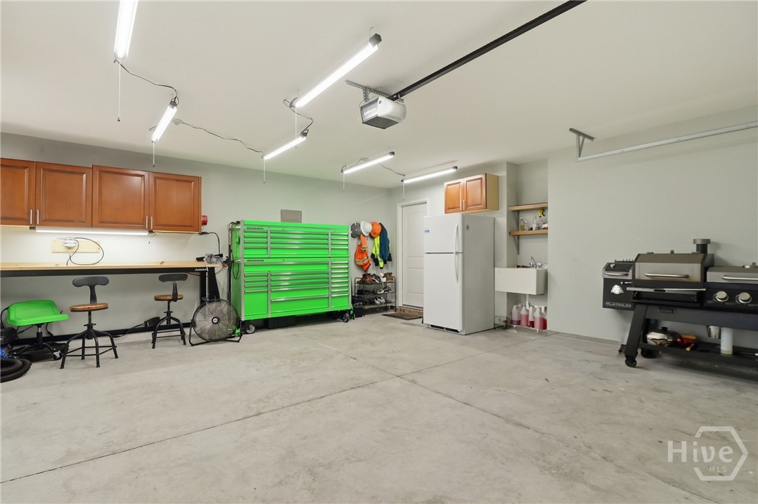 3246 Midland Road