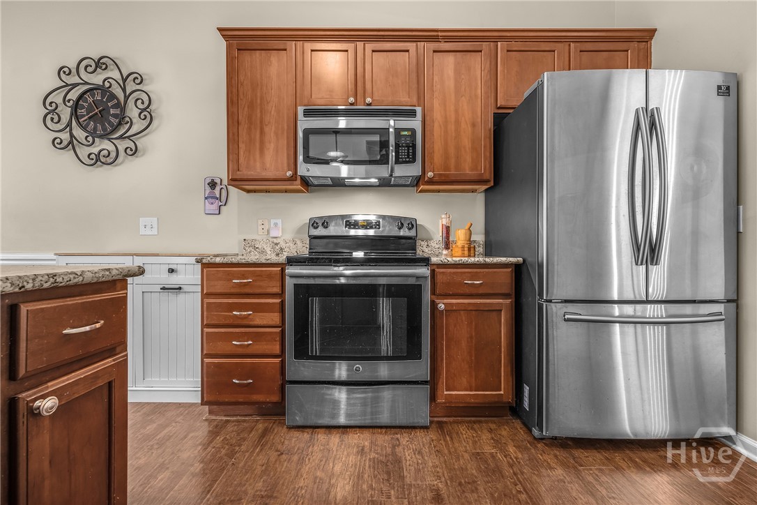 122 Willow Point Circle