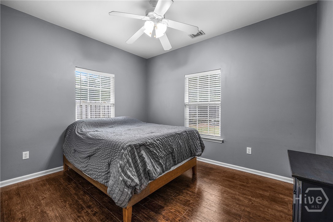 122 Willow Point Circle