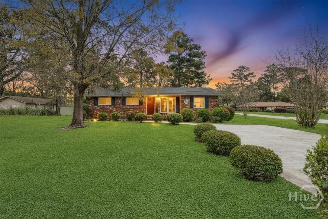 402 N Sangrena Drive