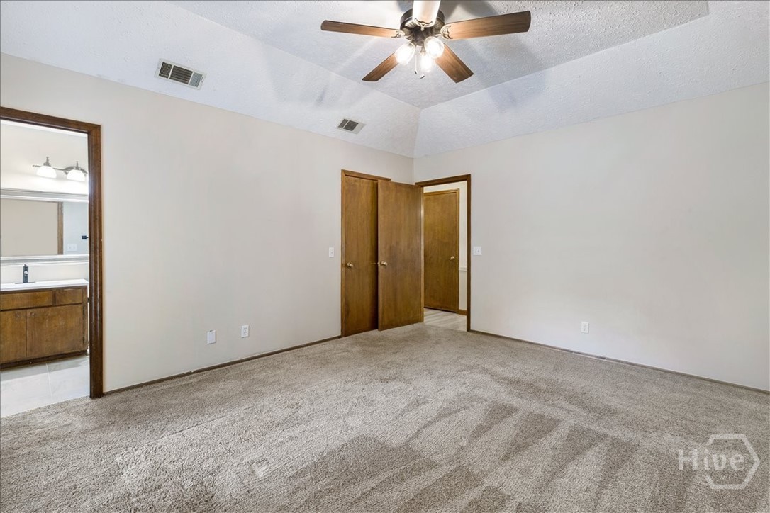 84 Arden Loop Circle