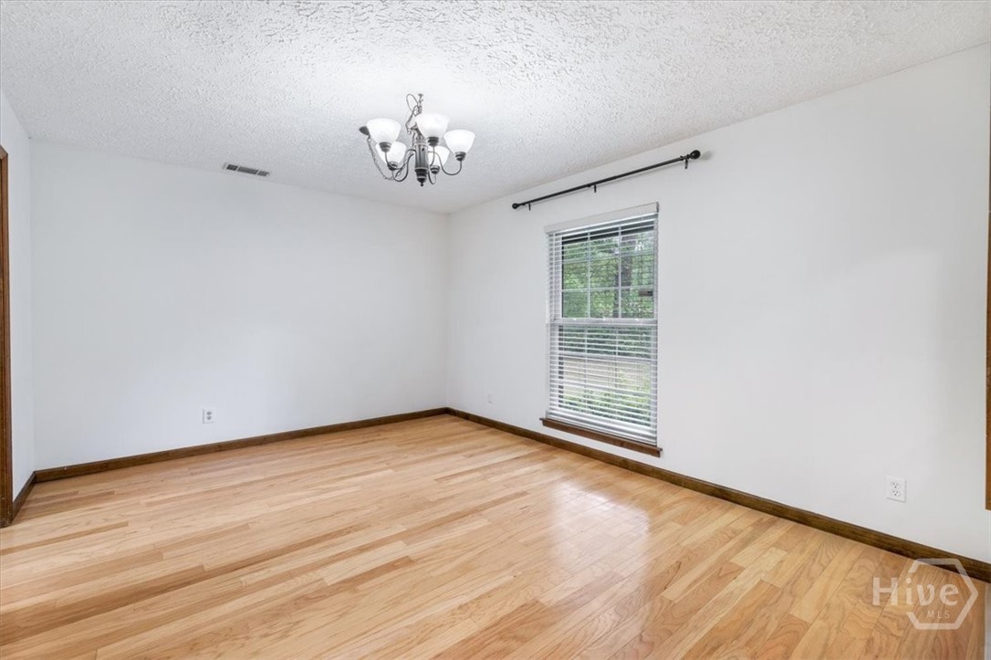 84 Arden Loop Circle