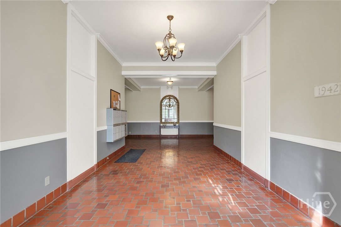 1835 Skidaway Road 206