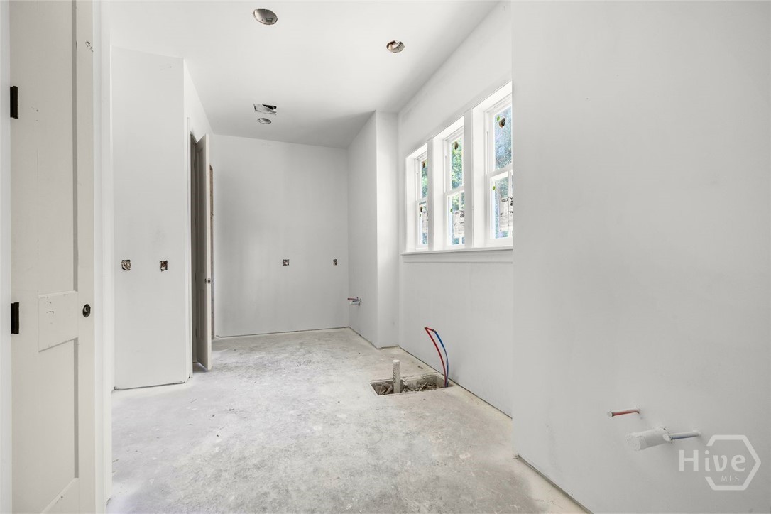 4 Oak Leaf Place