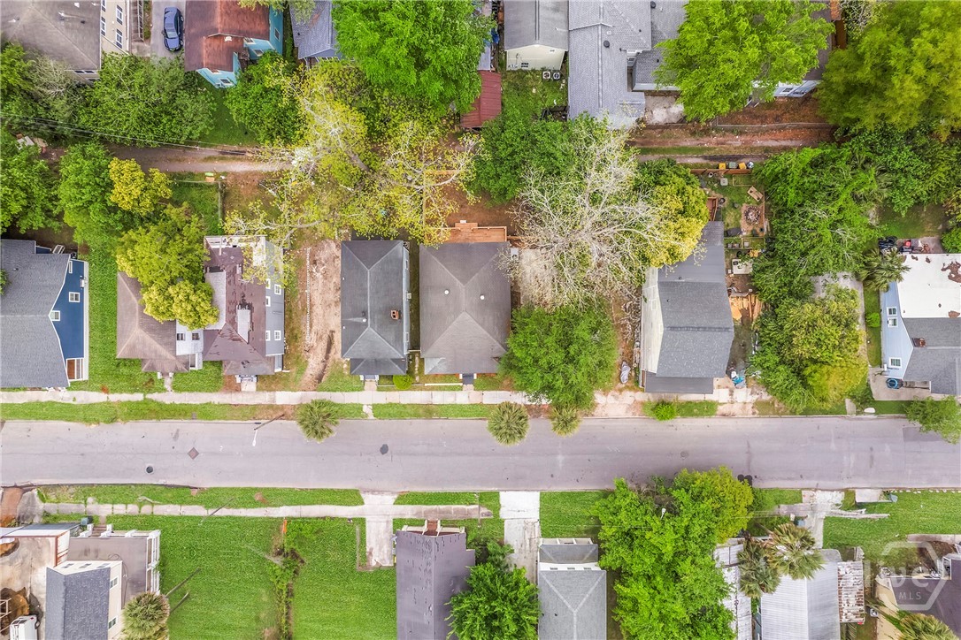 1126 E Waldburg Street