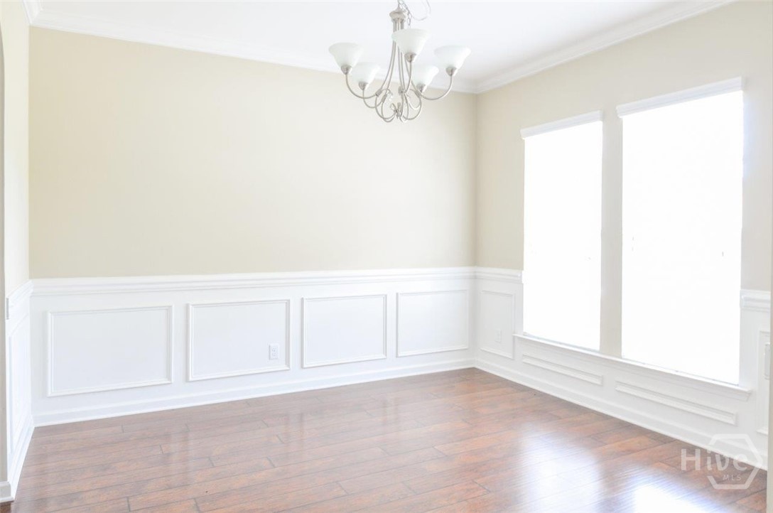 8 Lonnie Drive