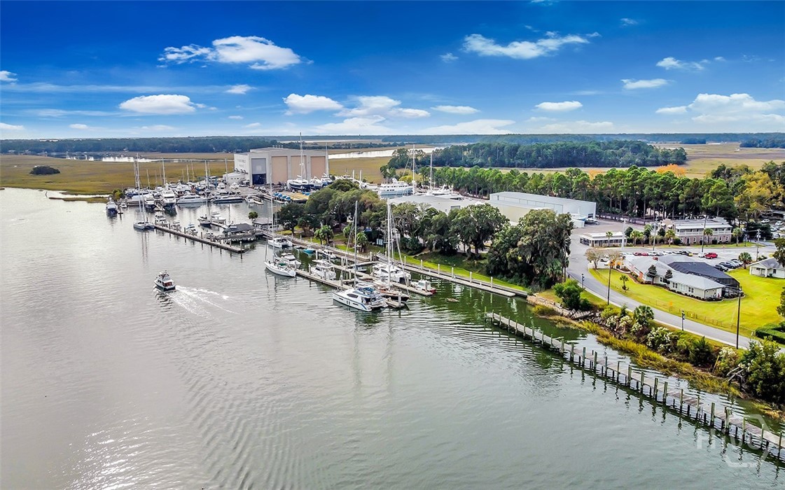 2902 River Drive B-301