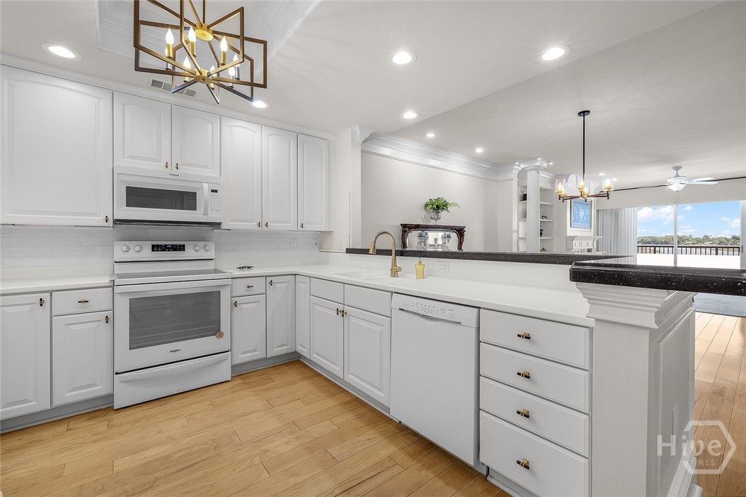 2902 River Drive B-301